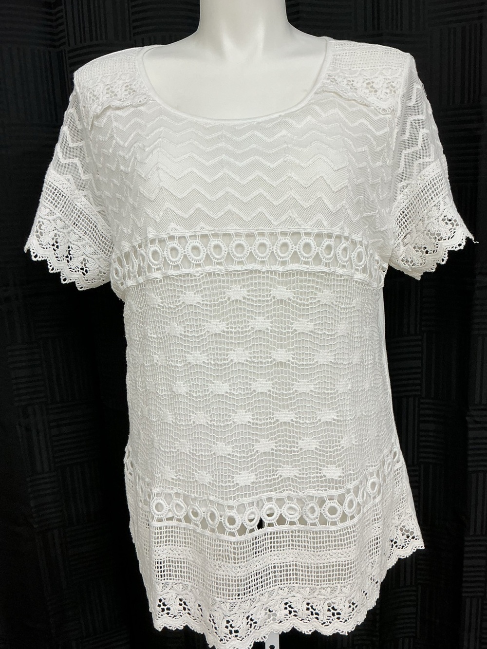 Kim Rogers 2X White Crochet Lace Short Sleeve Blouse